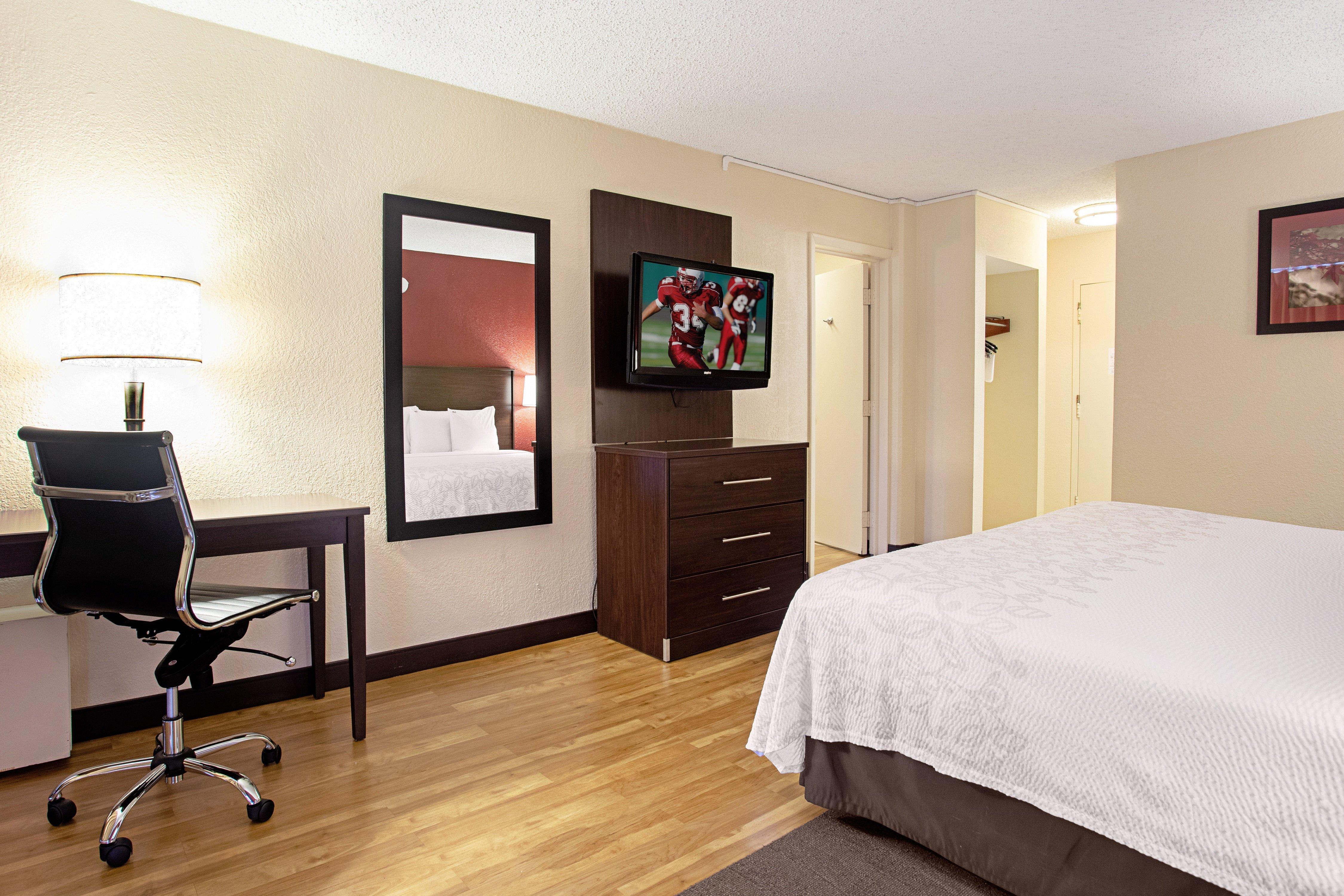 Red Roof Inn Plus+ Wichita East Zewnętrze zdjęcie