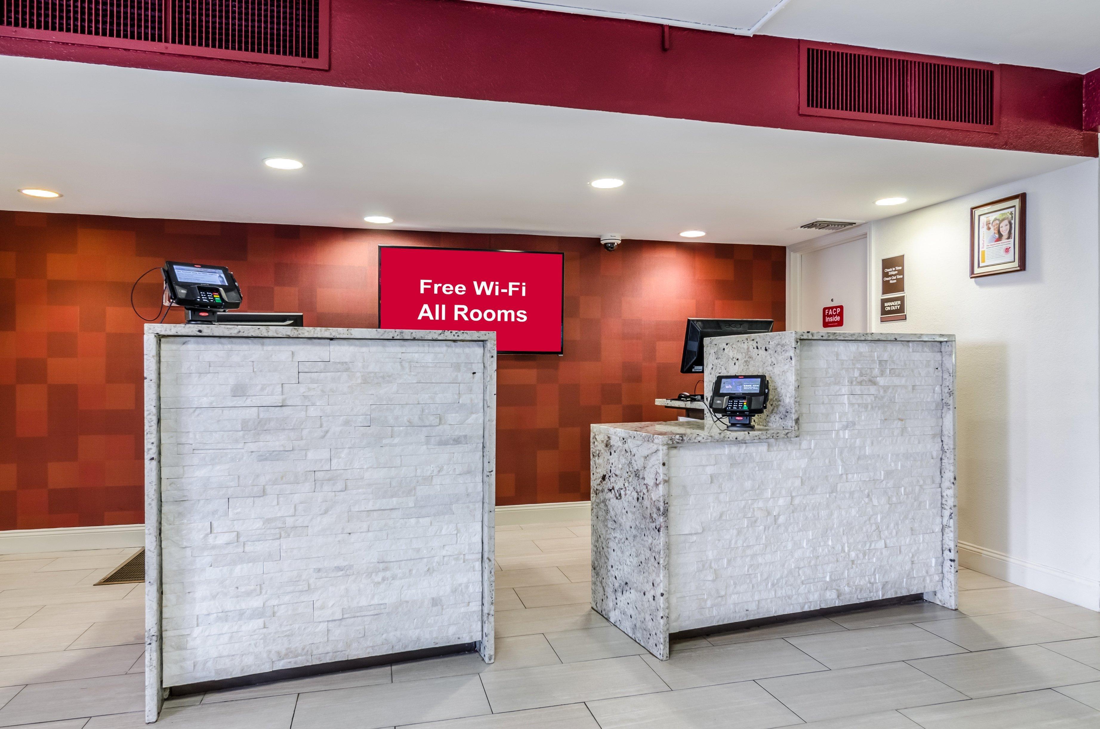 Red Roof Inn Plus+ Wichita East Zewnętrze zdjęcie