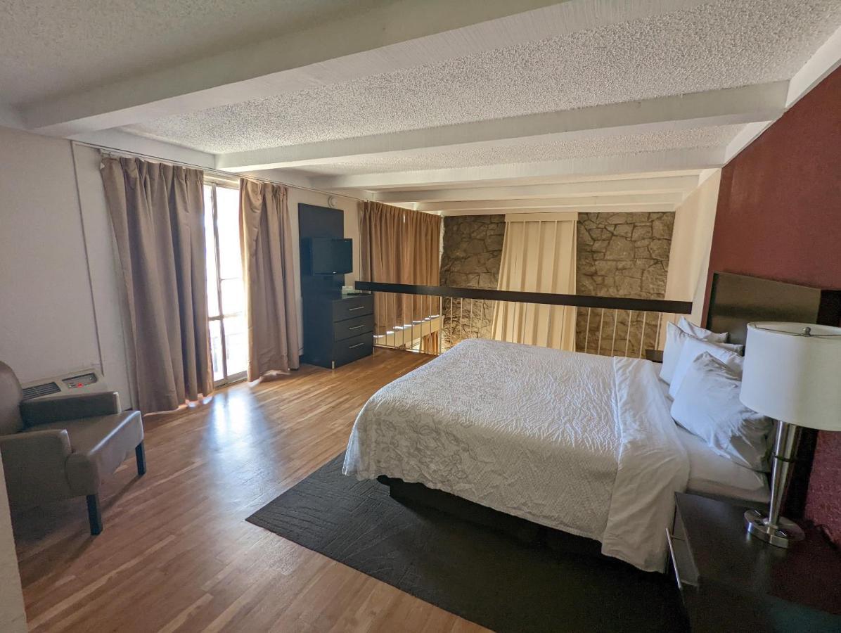 Red Roof Inn Plus+ Wichita East Zewnętrze zdjęcie